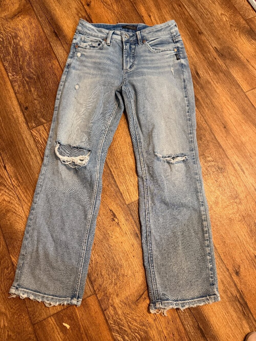 Straight Crop Distressed